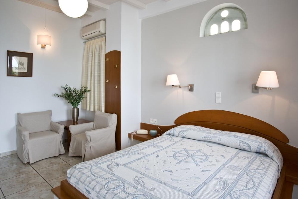Porto Raphael Residences & Suites Ájosz Joánisz Kültér fotó